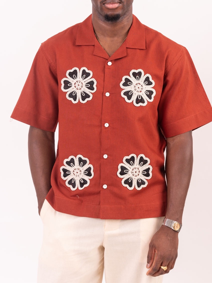 Men's Rust Red Floral Crochet Camp Collar Short Sleeve Shirt - Image 2