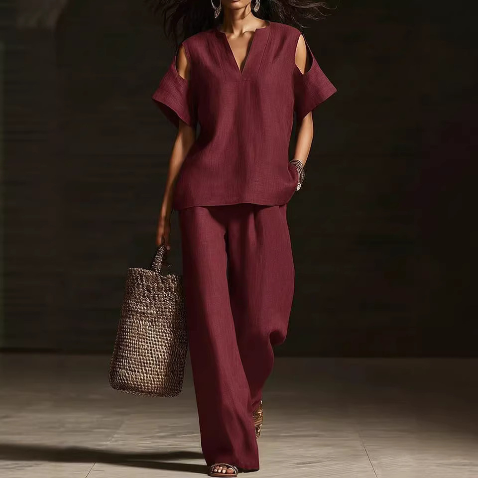 Womens Solid-Colored V-Neck Straight-Leg Pants Short-Sleeve Set With Ripped Details - Image 3