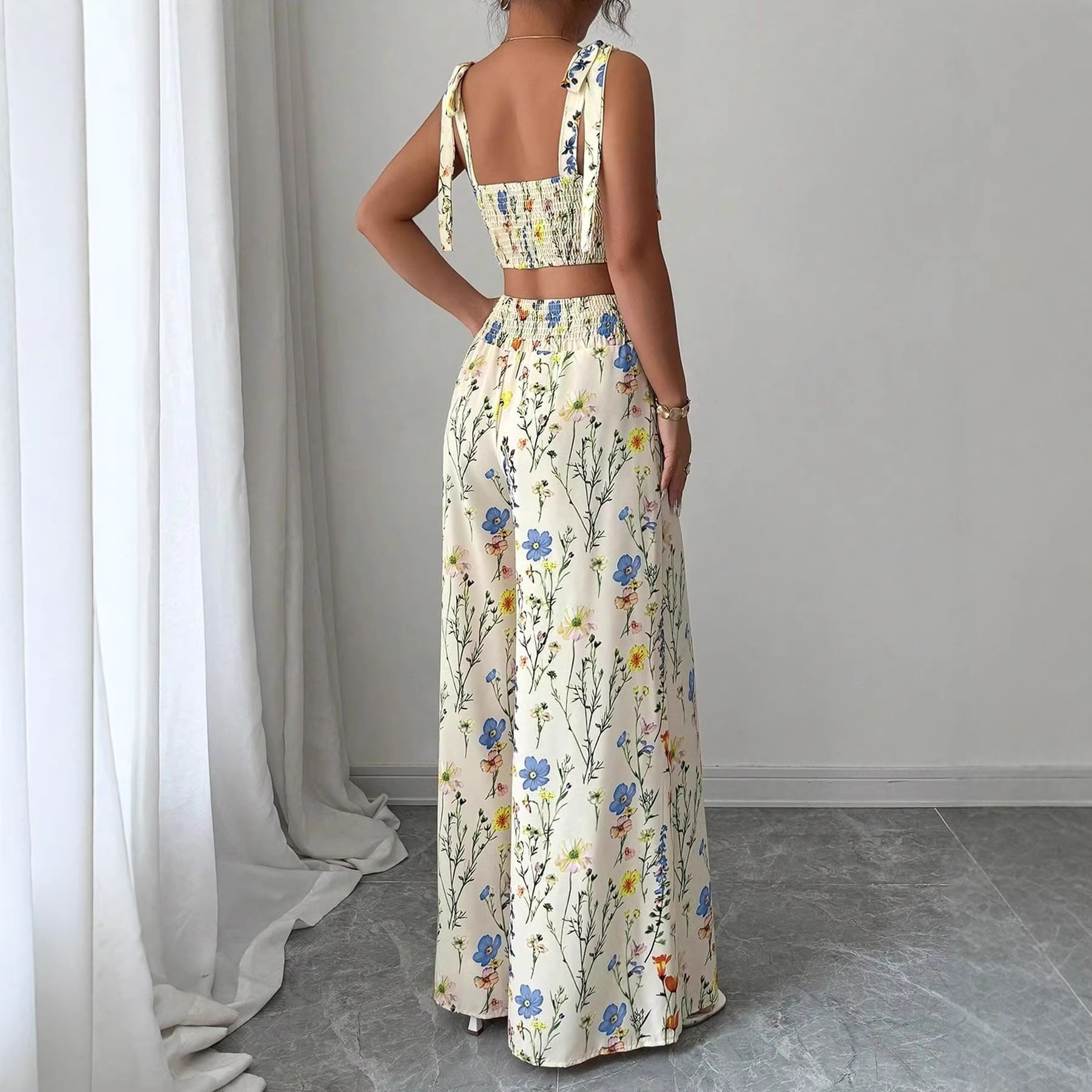 Printed Camisole Womens Top And Pants Set - Image 4