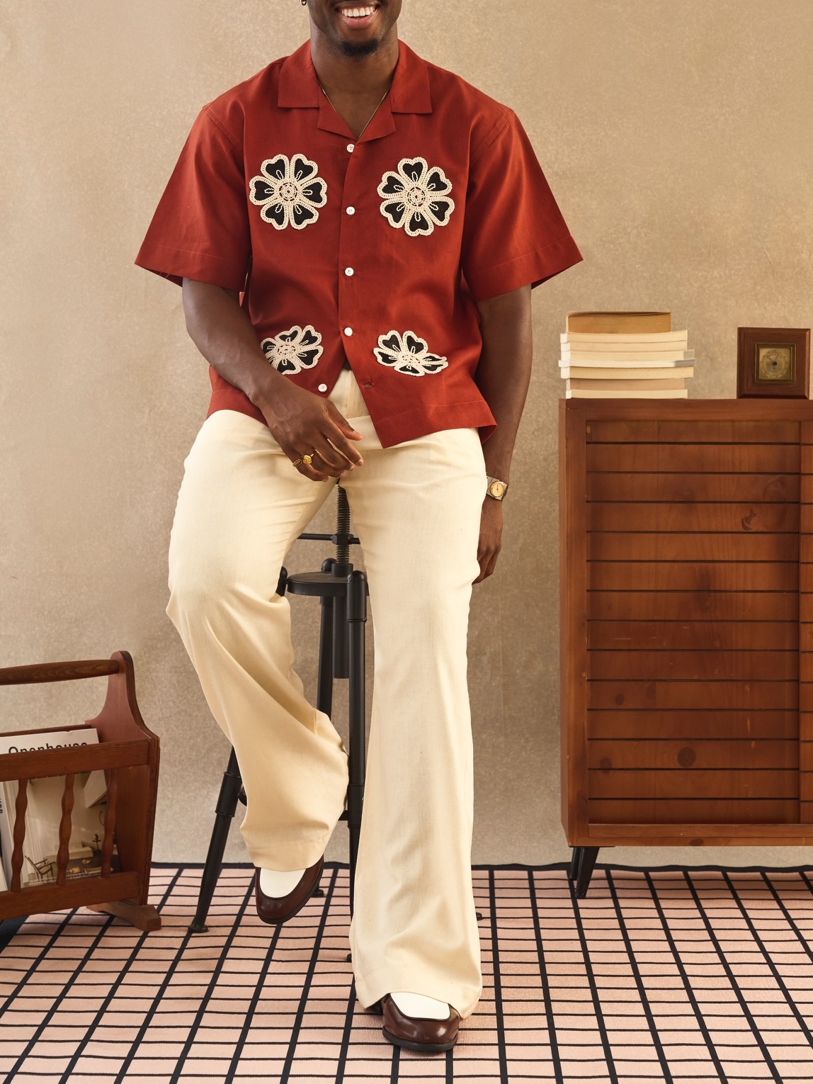 Men's Rust Red Floral Crochet Camp Collar Short Sleeve Shirt - Image 5