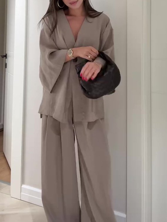 Solid Color Single Button Top And Pants Set - Image 4