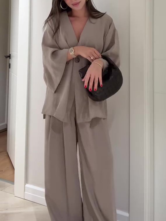 Solid Color Single Button Top And Pants Set - Image 3